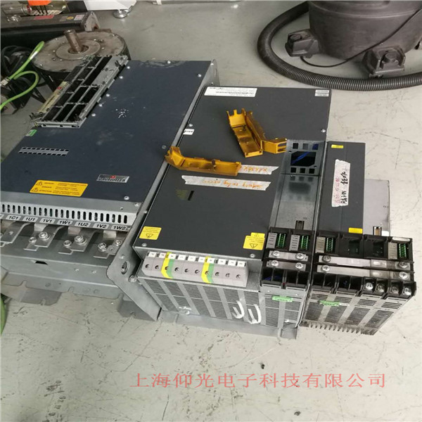 Baumuller����BUS621-10/15-54-0-110�S��