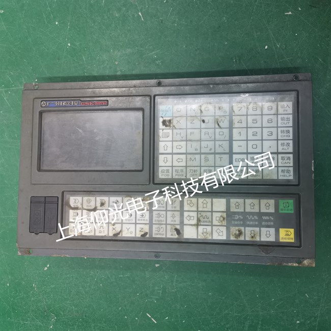 �V�ݔ�(sh��)��ϵ�y(t��ng)�S���@ʾ���ϾS�� GSK980TB2