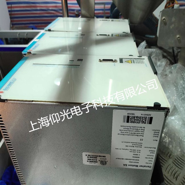 �������{���ŷ������S��