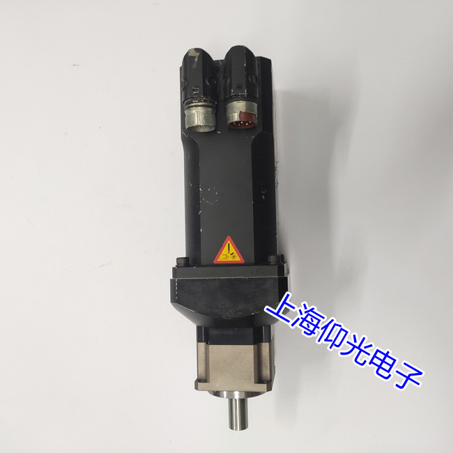 ���ؐ���R�ŷ�늙C�S�ރr��