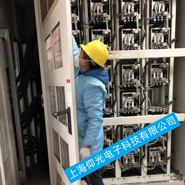 ����ABB׃�l���S��ACS800-07-0260-3�@ʾ��2310���ϾS��