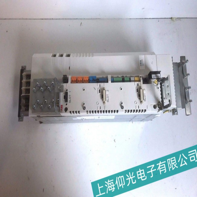 ɽ�|ABB׃�l��ACS501ϵ�г�Ҋ(ji��n)���ϾS��