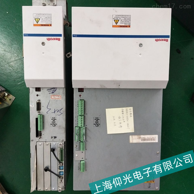 �ό���ʿ����(sh��)�ؙC������ϵ�y(t��ng)ģ�K�p�ľS��