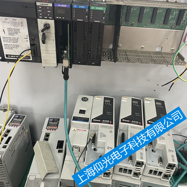 AB�ŷ������S��25B-D043N114���@ʾFLT S29 �C BUS OVERLOAD FL