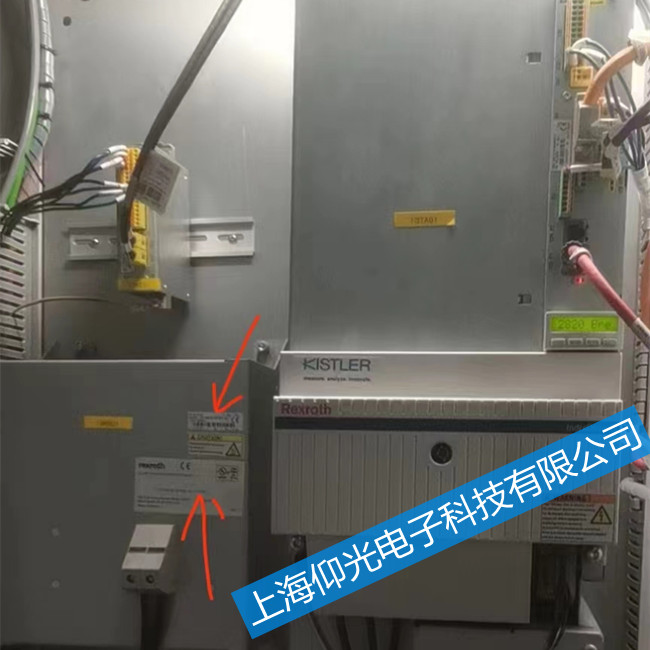 ���C��ʿ���ŷ������󾯹��ϴaF2820�S��