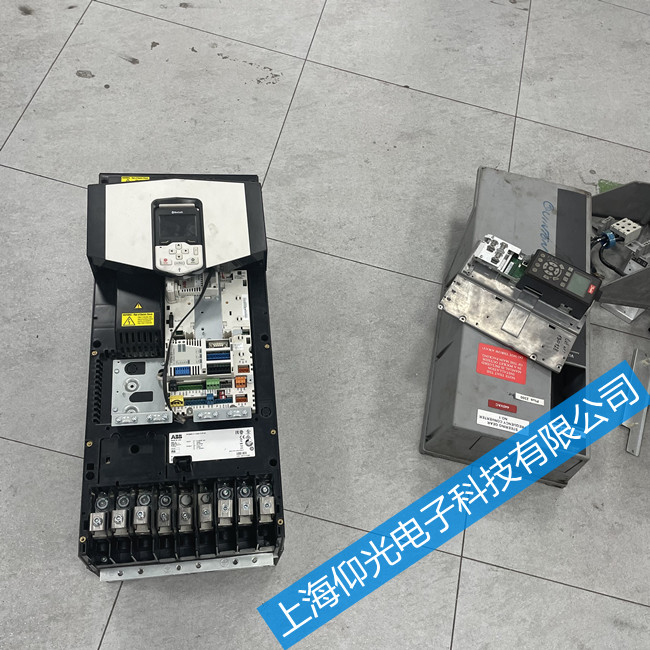 ABB׃�l��800�S��ACS800-04M-0400-3+P901��FF31�S��