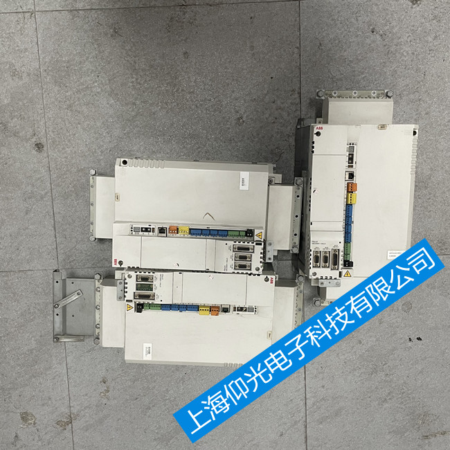 ABB MotiFlex e180�(q��)�����S���Ϻ�-��E1029����