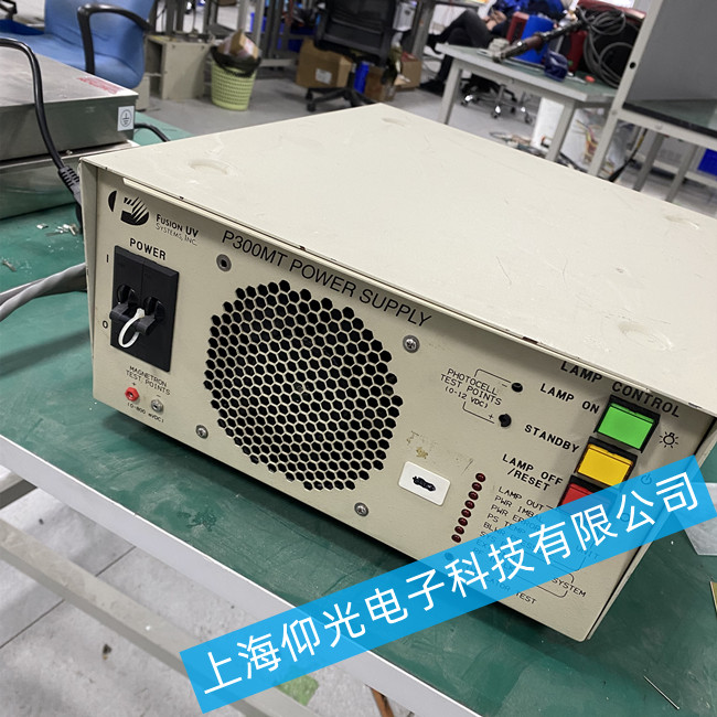 heraeus�R�����طN��ԴFϵ�оS��-F300UV��Ҋ�߷N���ϾS�޷���