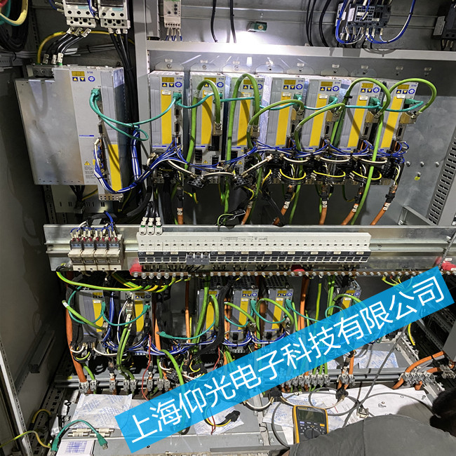 �Ơ�Ħ��s200�ŷ������S��-Servostar200ϵ�Ј�F28�S��