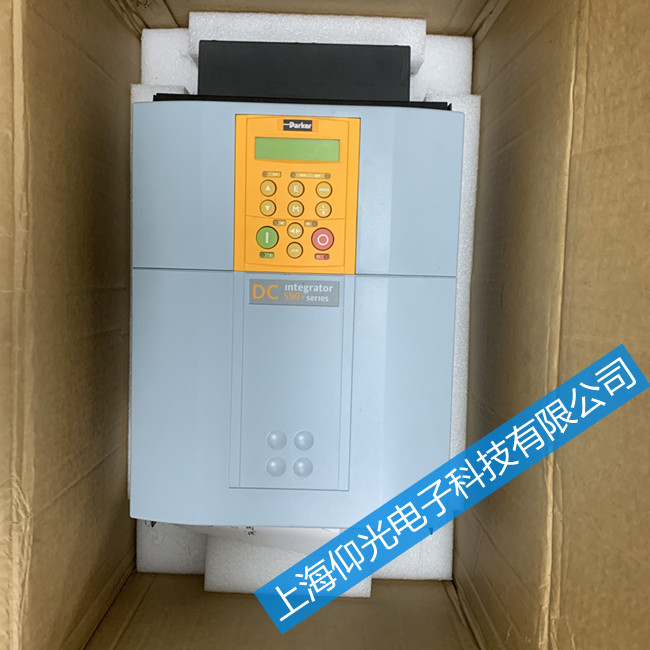 �W�590+ϵ��ֱ���{(di��o)�����S��-�_�C(j��)�@ʾ��SPEED FEEDBACK�S��