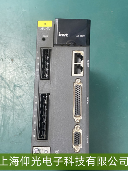 Ӣ���v�ŷ�����λ��ƫ���^����ϾS��ָ��