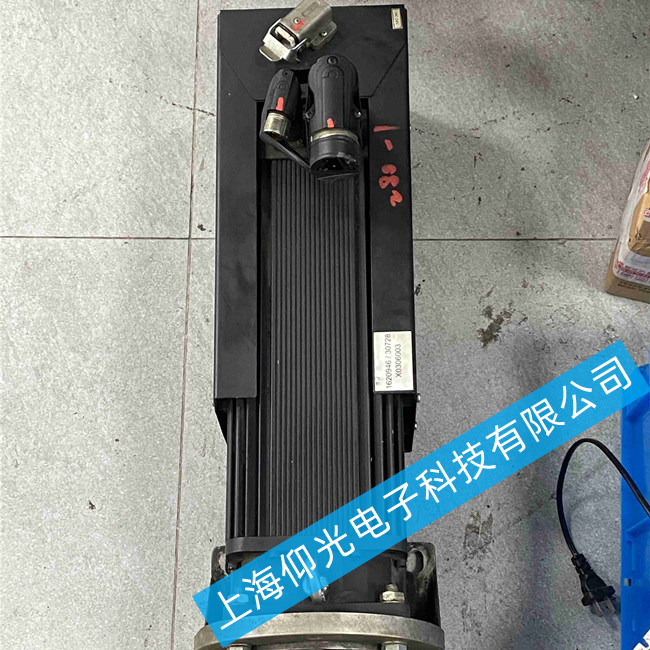 ؐ���R늙C8LSC5C.R0030D105-0���a���^�p�ľS��